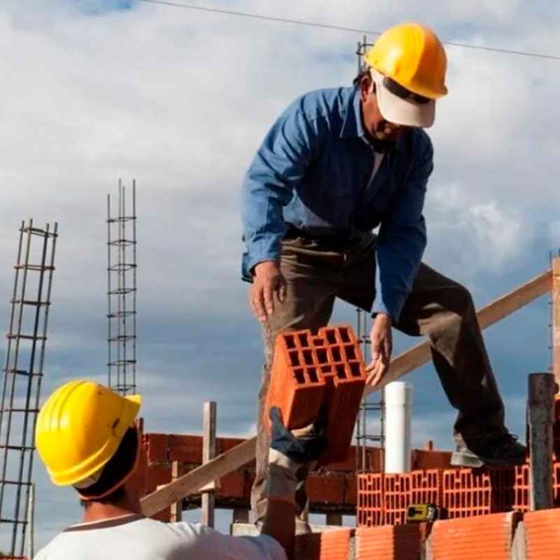 Construcción de viviendas. servicios inmobiliaria el valle
